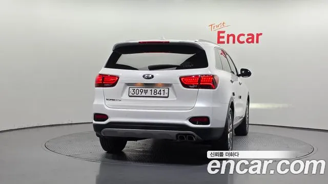 Kia Sorento 2018 thumb 11