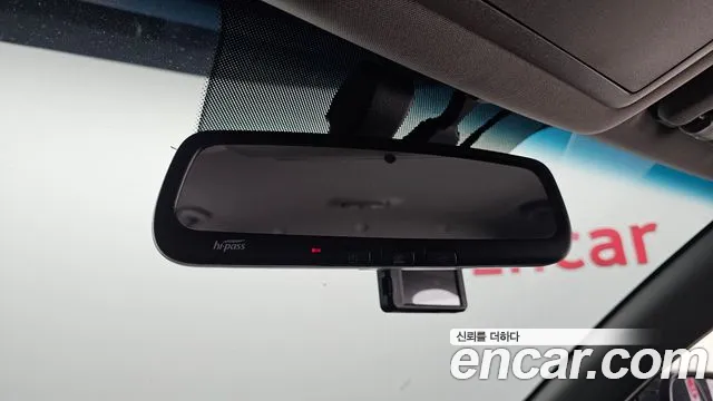KGM Rexton 2019 thumb 2