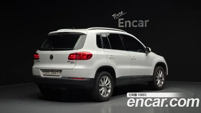 Volkswagen Tiguan 2015 thumb 6