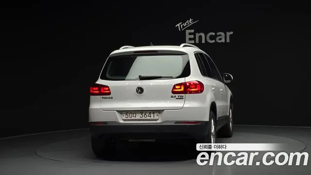 Volkswagen Tiguan 2015 thumb 12