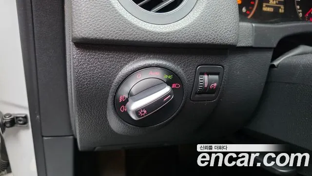 Volkswagen Tiguan 2014 thumb 9