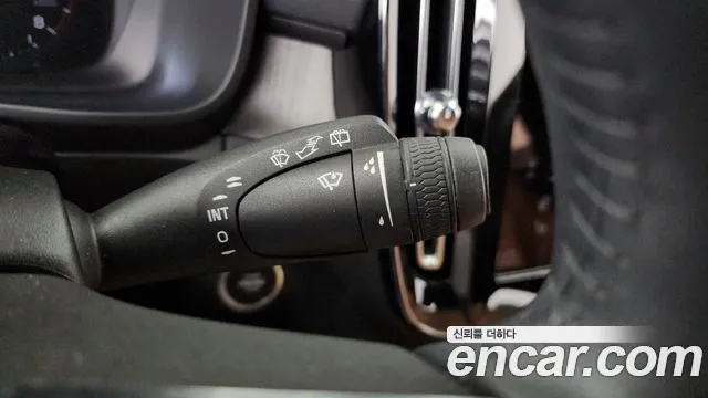 Volvo XC40 2021 thumb 8