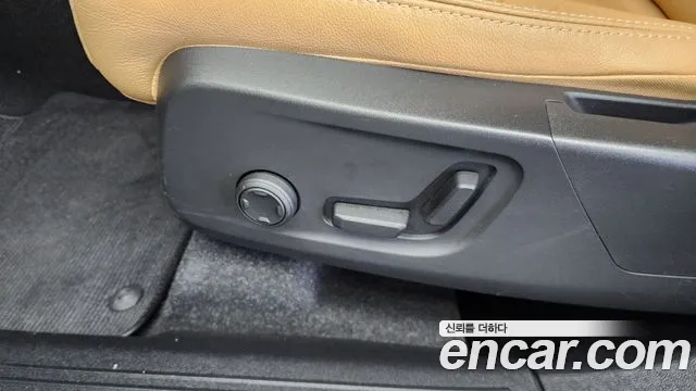 Volvo XC40 2021 thumb 10