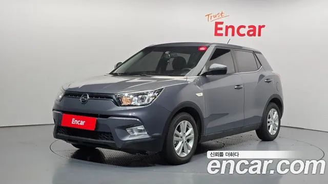 KGM Tivoli 2015 thumb 6