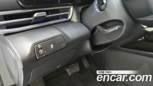 Hyundai Elantra 2023 thumb 3