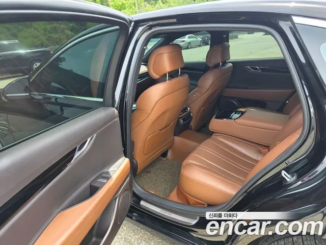 Genesis G80 2020 thumb 11