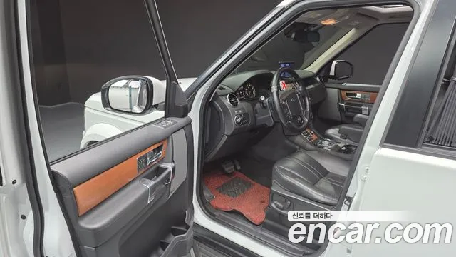 Land Rover Discovery 2015 thumb 3