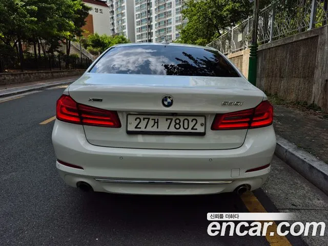 BMW 5 серии 2018 thumb 6