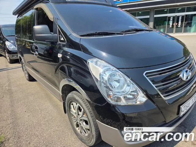 Hyundai Staria 2017 thumb 2