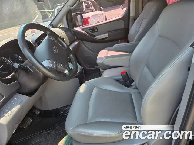 Hyundai Staria 2017 thumb 7