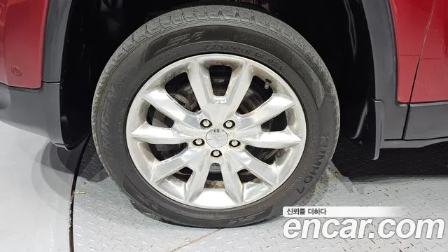 Jeep Cherokee 2015 thumb 10