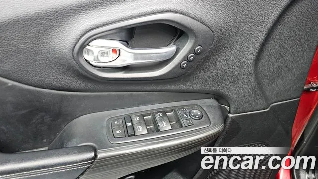 Jeep Cherokee 2015 thumb 3