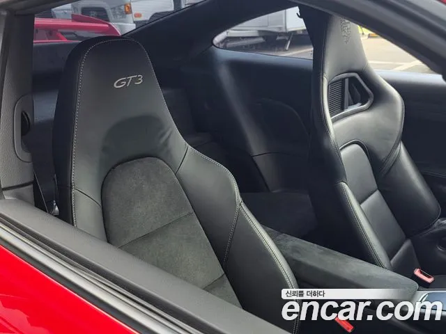 Porsche 911 2015 thumb 9