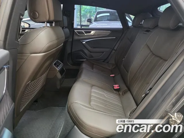 Audi A7 2025 thumb 5