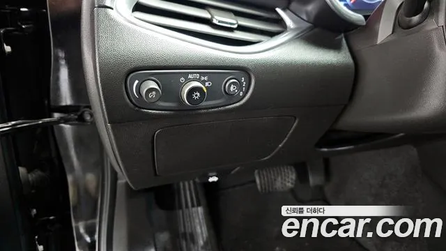 Chevrolet Malibu 2019 thumb 7