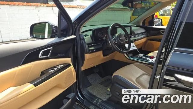 Kia Carnival 2022 thumb 10