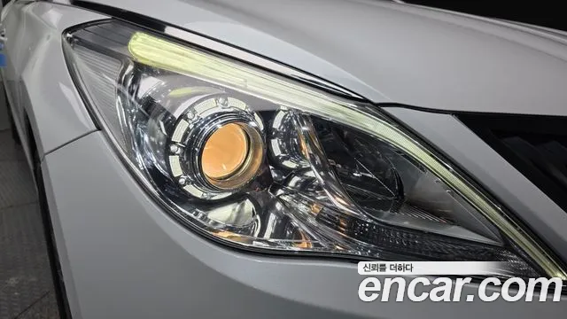 Hyundai Grandeur 2014 thumb 12