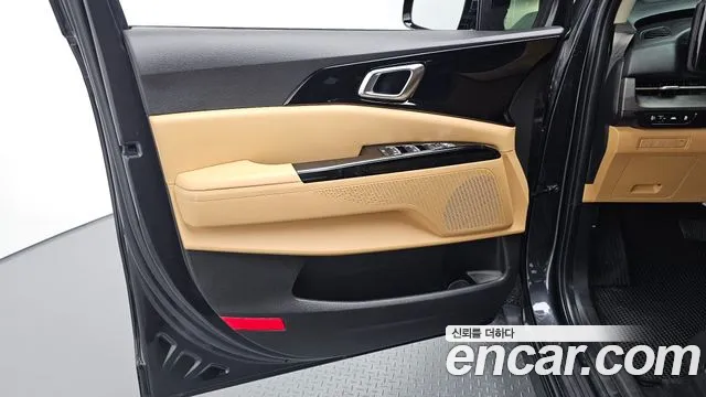 Kia Carnival 2023 thumb 10