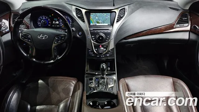 Hyundai Grandeur 2013 thumb 10