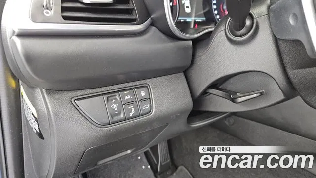 Genesis G70 2018 thumb 4