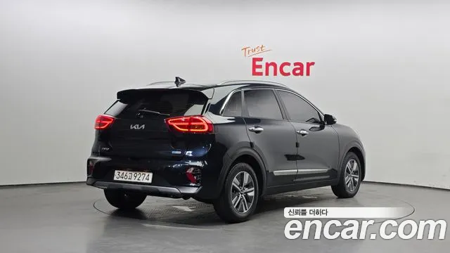 Kia Niro 2021 thumb 2