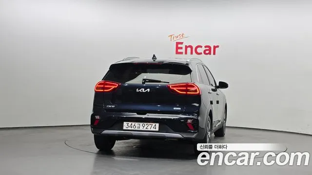 Kia Niro 2021 thumb 4