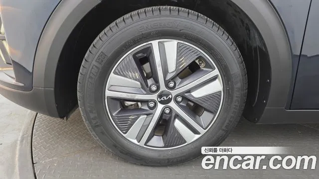 Kia Niro 2021 thumb 5