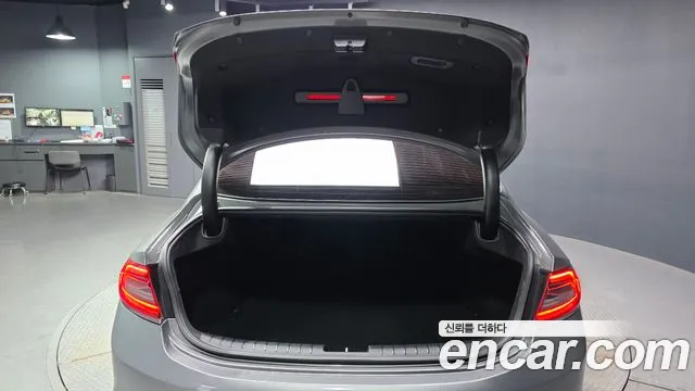 Hyundai Grandeur 2017 thumb 7
