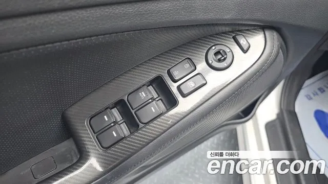 Kia K5 2013 thumb 7