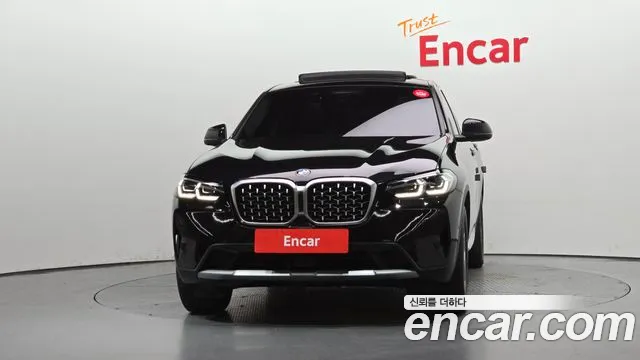 BMW X4 2022 thumb 2