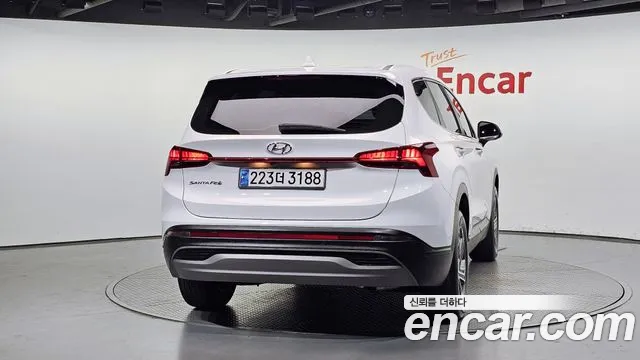Hyundai Santa Fe 2023 thumb 4