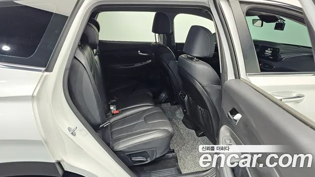 Hyundai Santa Fe 2023 thumb 12