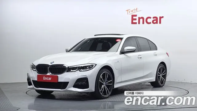BMW 3 серии 2021 thumb 4