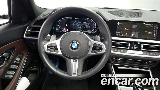 BMW 3 серии 2021 thumb 2