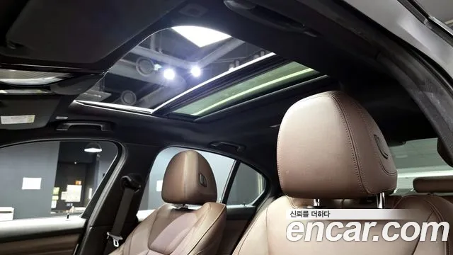 BMW 3 серии 2021 thumb 8