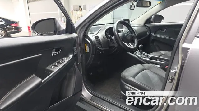 Kia Sportage 2011 thumb 6