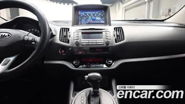 Kia Sportage 2011 thumb 10