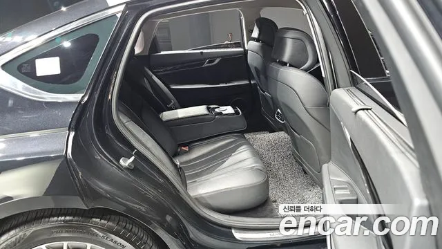 Genesis G80 2021 thumb 2
