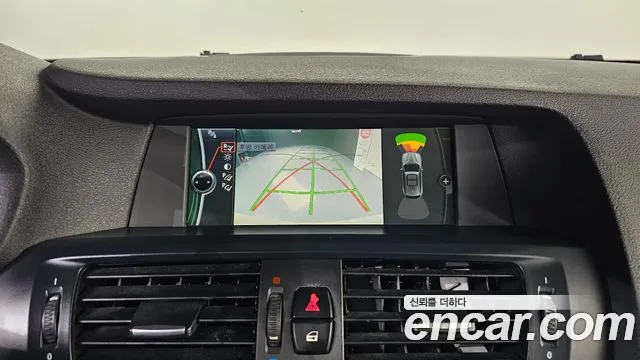 BMW X3 2012 thumb 3