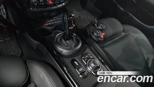 Mini Cooper Clubman 2022 thumb 8