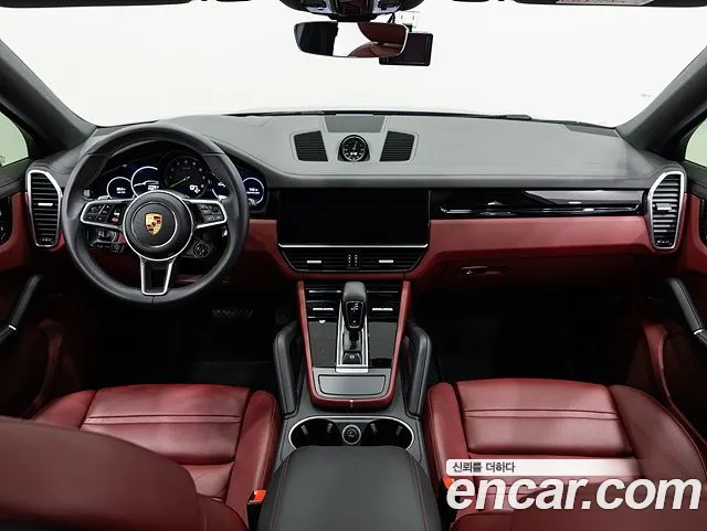 Porsche Cayenne 2022 thumb 8