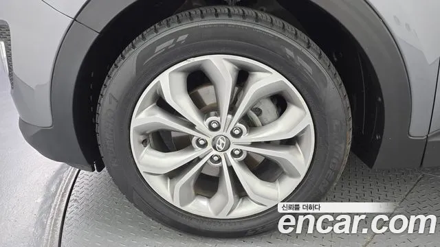 Hyundai DM 2013 thumb 10