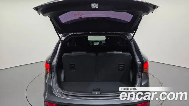 Hyundai DM 2013 thumb 2
