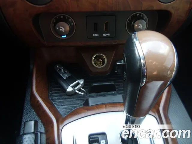 KGM Rexton 2016 thumb 7