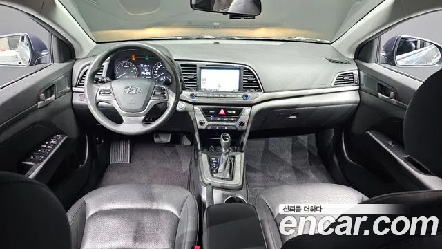 Hyundai AD 2016 thumb 3