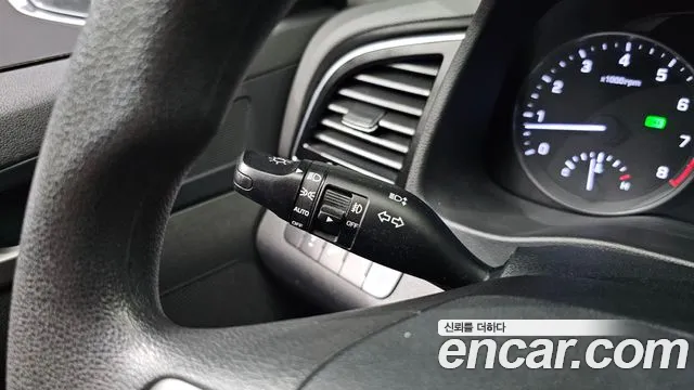 Hyundai AD 2016 thumb 9
