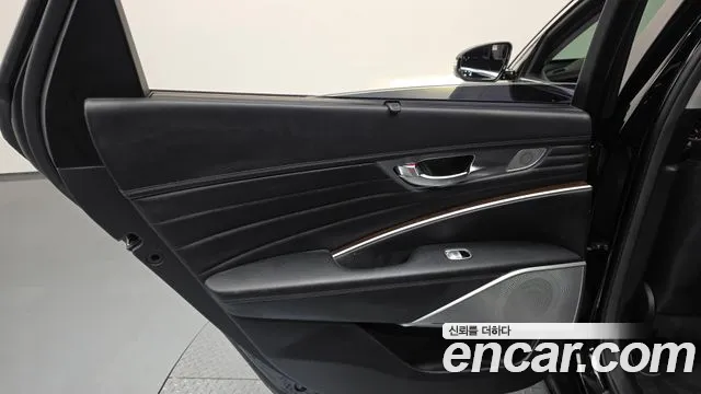 Kia K9 2019 thumb 2