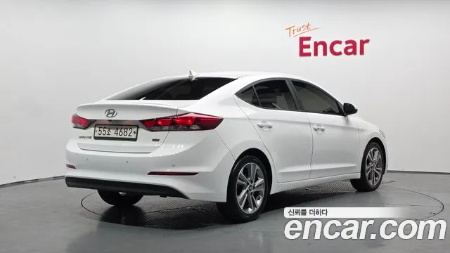 Hyundai Avante 2017 thumb 5