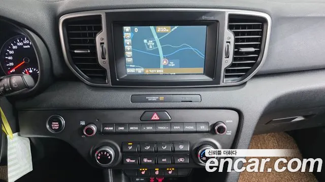 Kia Sportage 2015 thumb 4