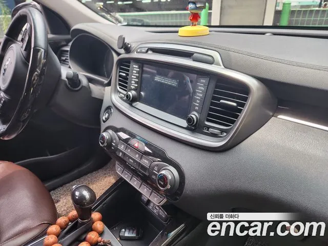 Kia Sorento 2015 thumb 5